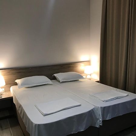 Guest House Nina コブレチ エクステリア 写真